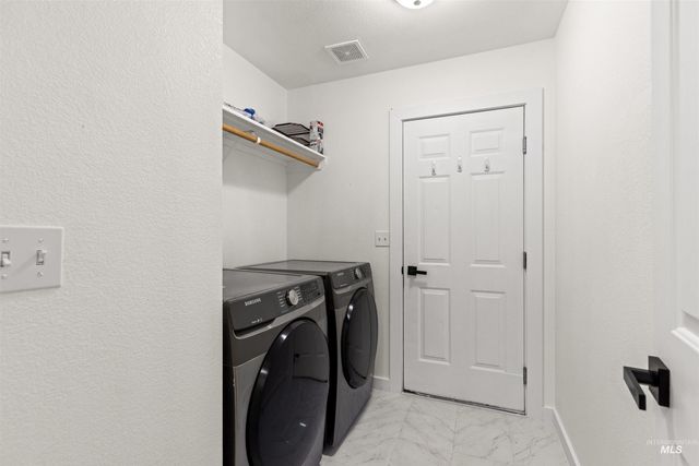 680 W Applegate St, Meridian, ID 83642