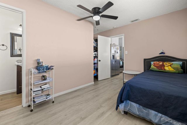 560 Hart street, Hemet, CA 92543