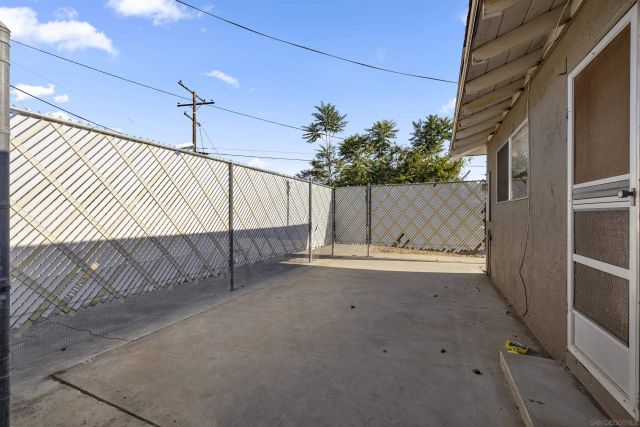 560 Hart street, Hemet, CA 92543