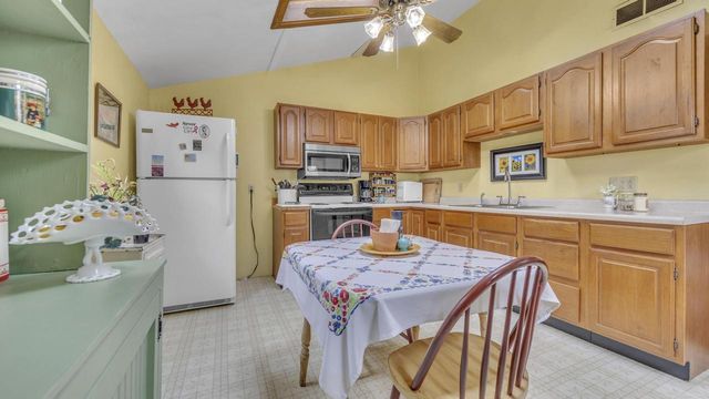 W2692 Woodland ROAD, Sheboygan Falls, WI 53085