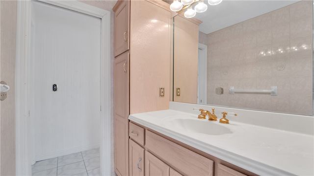 122 Pine Valley Drive, Greece, NY 14626