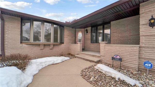 122 Pine Valley Drive, Greece, NY 14626