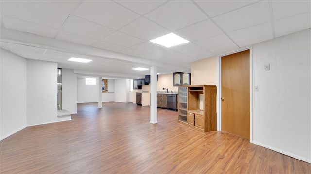 122 Pine Valley Drive, Greece, NY 14626