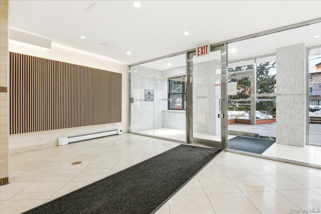 99-60 63rd Road 3A/A, Rego Park, NY 11374 — photo 4