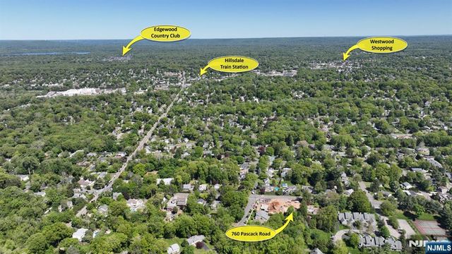 760 Pascack Road, Twp Of Washington, NJ 07676