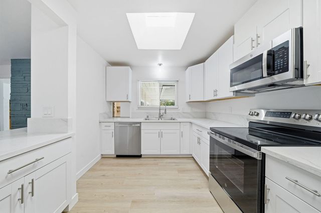 3911 Roesner Avenue, Redding, CA 96002