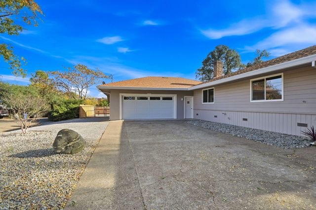 3911 Roesner Avenue, Redding, CA 96002