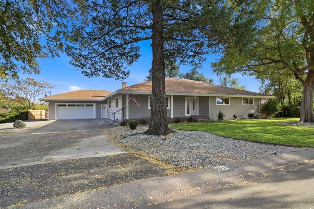 3911 Roesner Avenue, Redding, CA 96002