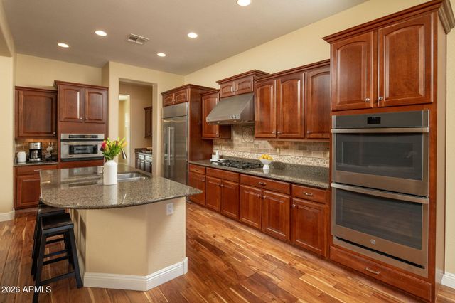 21306 N 38TH Place, Phoenix, AZ 85050