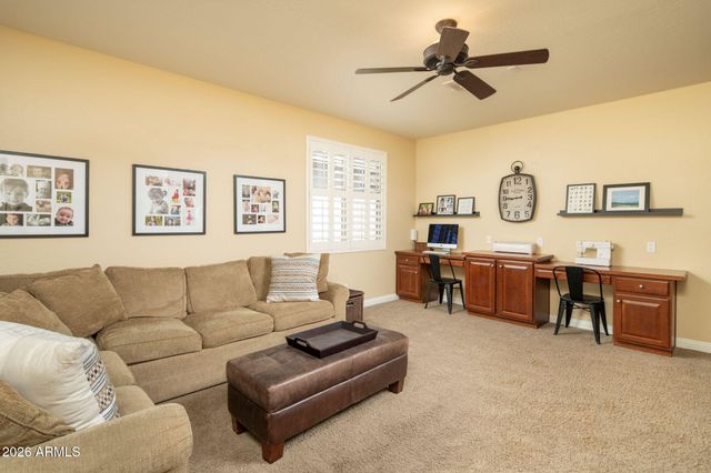 21306 N 38TH Place, Phoenix, AZ 85050