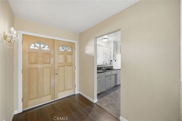 4975 Loris Street, San Diego, CA 92105