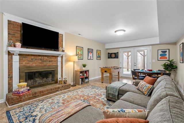 5100 Wheeler Court, Winston-salem, NC 27106