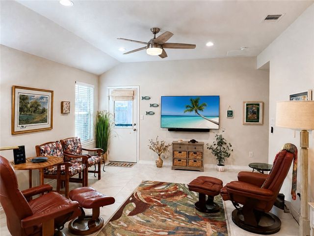 2321 Sky Crest Dr, Corpus Christi, TX 78418