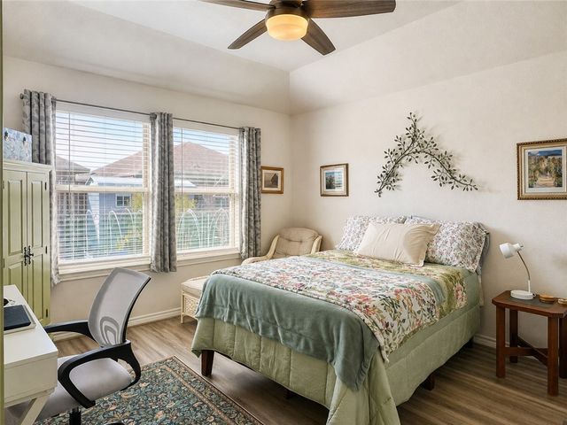 2321 Sky Crest Dr, Corpus Christi, TX 78418