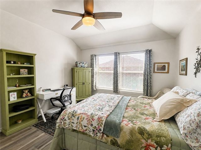 2321 Sky Crest Dr, Corpus Christi, TX 78418