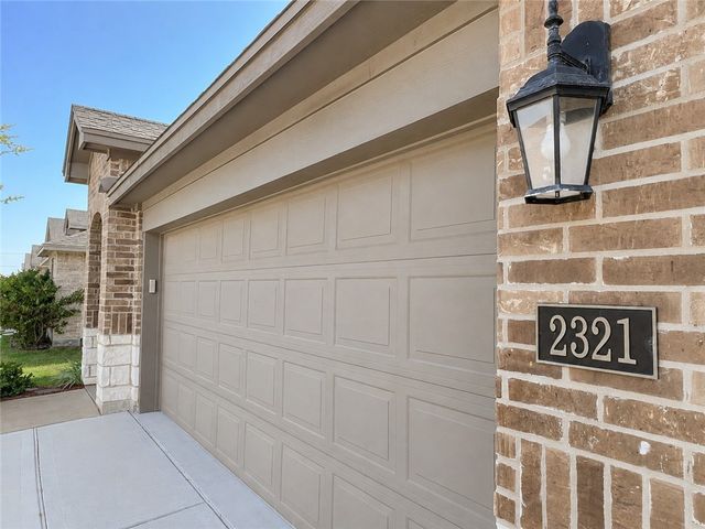 2321 Sky Crest Dr, Corpus Christi, TX 78418