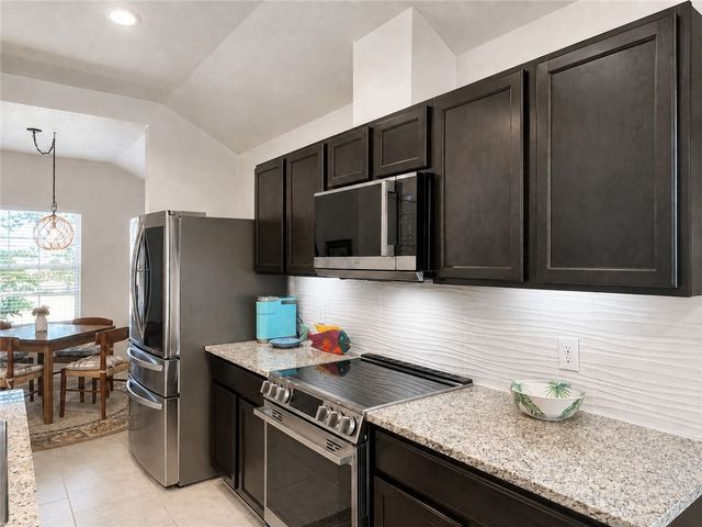 2321 Sky Crest Dr, Corpus Christi, TX 78418