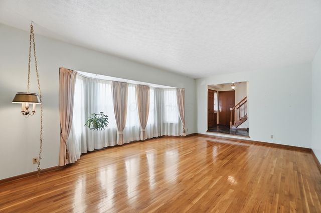 2432 Koebel Road, Columbus, OH 43207