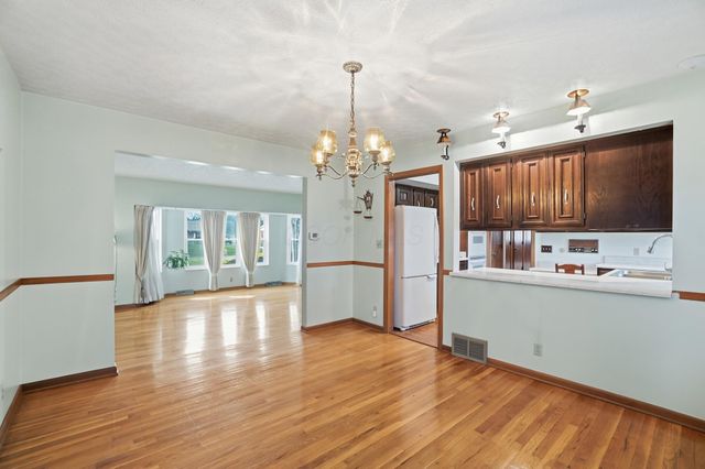 2432 Koebel Road, Columbus, OH 43207