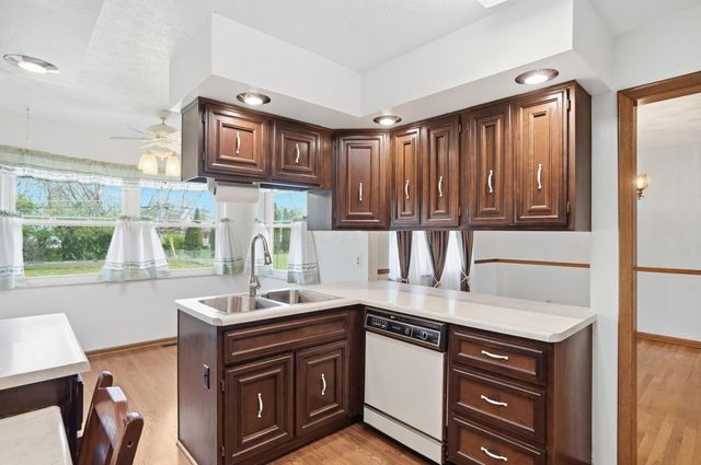 2432 Koebel Road, Columbus, OH 43207