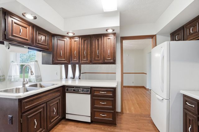2432 Koebel Road, Columbus, OH 43207