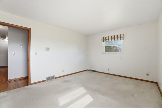 2432 Koebel Road, Columbus, OH 43207