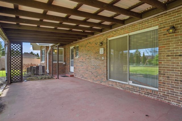 2432 Koebel Road, Columbus, OH 43207
