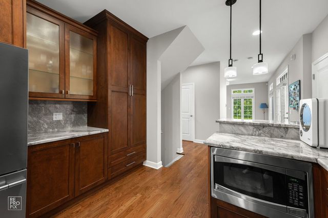 3643 N Hamlin Avenue, Chicago, IL 60618