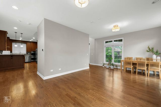 3643 N Hamlin Avenue, Chicago, IL 60618