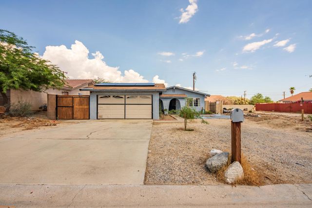 13576 La Mesa Drive, Desert Hot Springs, CA 92240