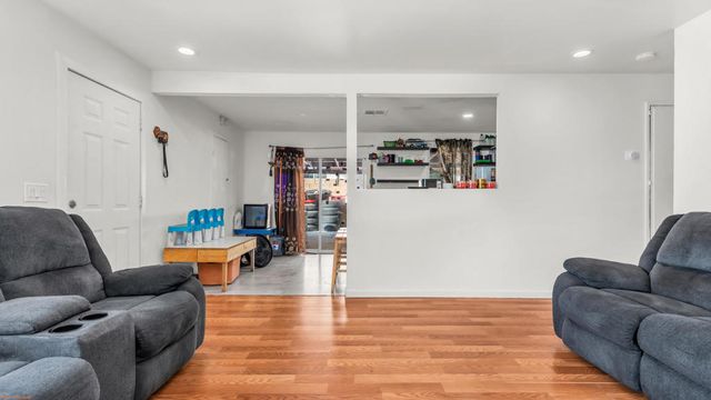 13576 La Mesa Drive, Desert Hot Springs, CA 92240