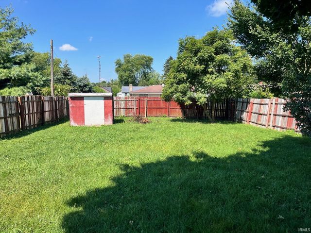 1005 S 14th Street, New Castle, IN 47362