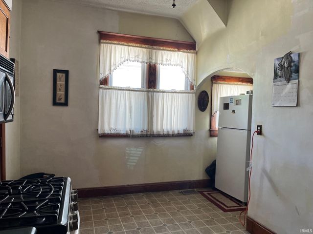 1005 S 14th Street, New Castle, IN 47362