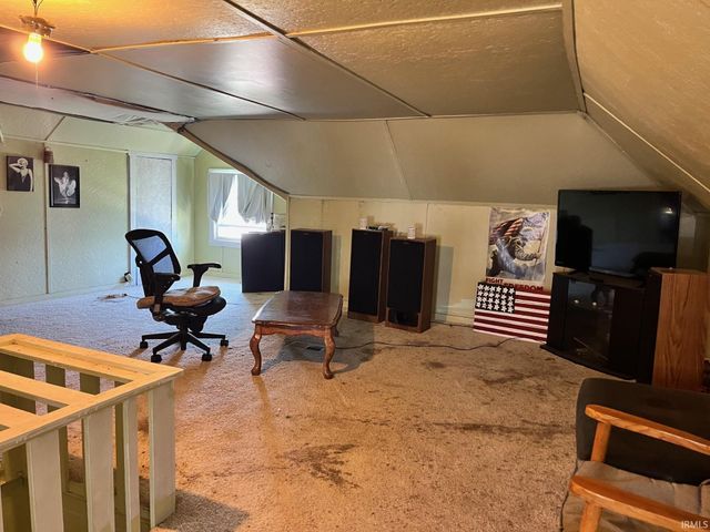 1005 S 14th Street, New Castle, IN 47362