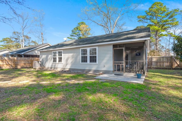 695 Ponderosa Drive, Charleston, SC 29414