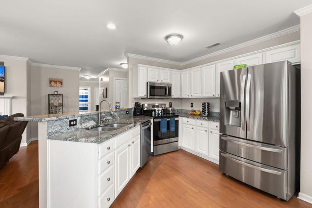 695 Ponderosa Drive, Charleston, SC 29414