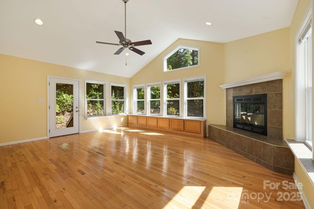 207 Christina Court, Asheville, NC 28806