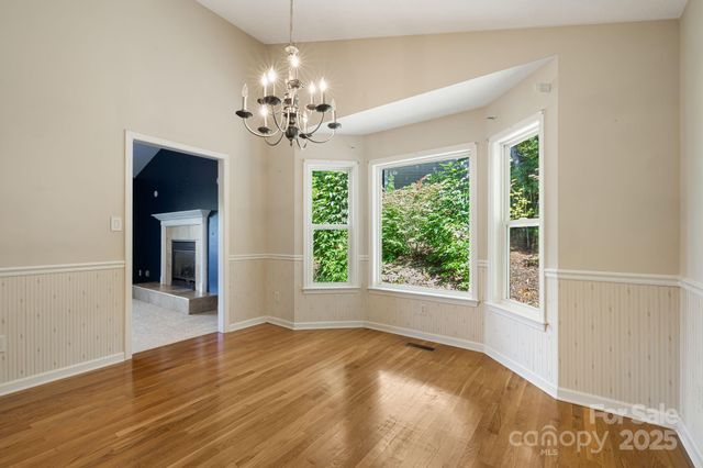 207 Christina Court, Asheville, NC 28806