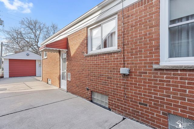 12813 Birrell Street, Southgate, MI 48195