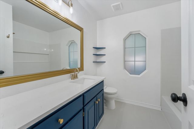 2305 Whispering Oaks, Denton, TX 76209