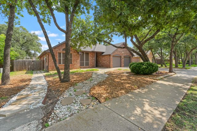 2305 Whispering Oaks, Denton, TX 76209