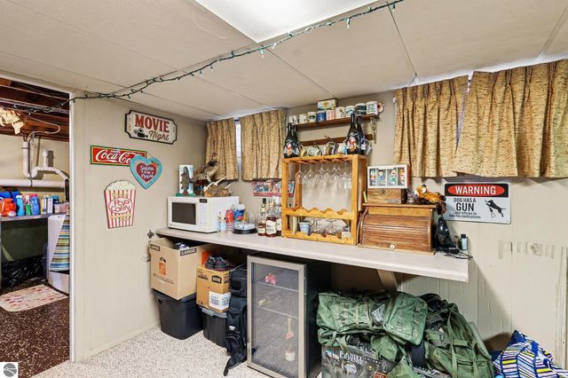 16521 11 Mile Road, Battle Creek, MI 49014