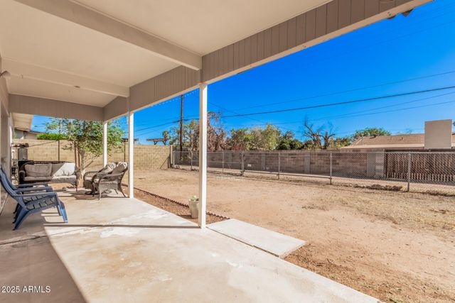 2253 E BRAMBLE Avenue, Mesa, AZ 85204