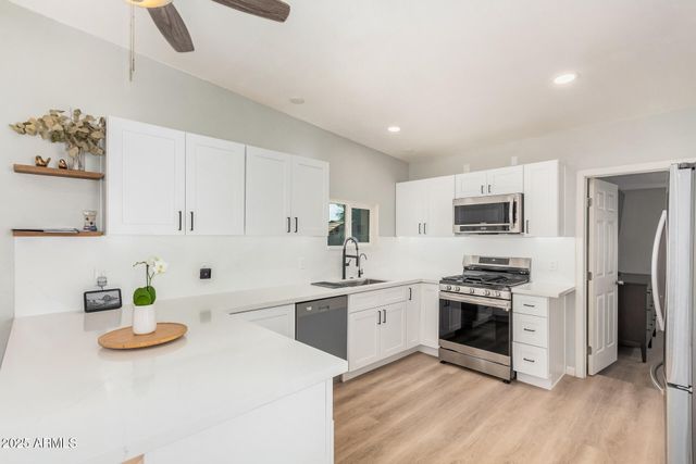 2253 E BRAMBLE Avenue, Mesa, AZ 85204