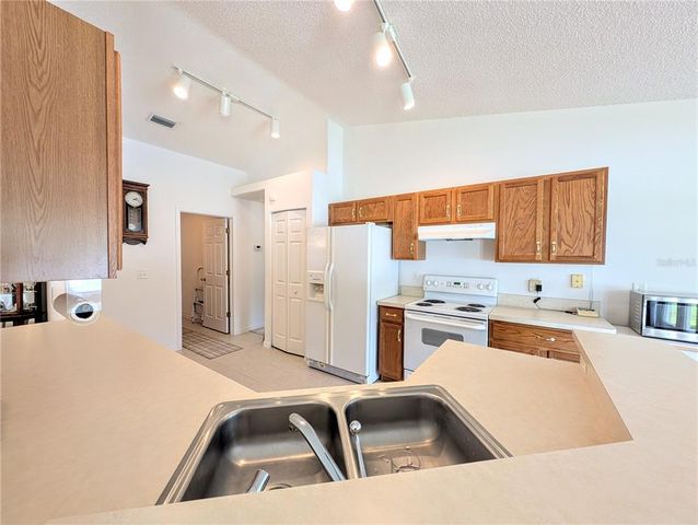 43 BUFFALO GROVE DRIVE, Palm Coast, FL 32137
