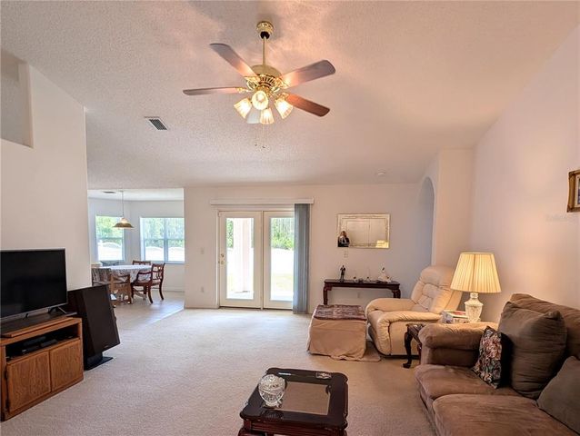43 BUFFALO GROVE DRIVE, Palm Coast, FL 32137