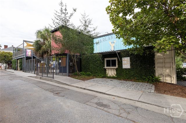 116 Pearl Street, Savannah, GA 31405