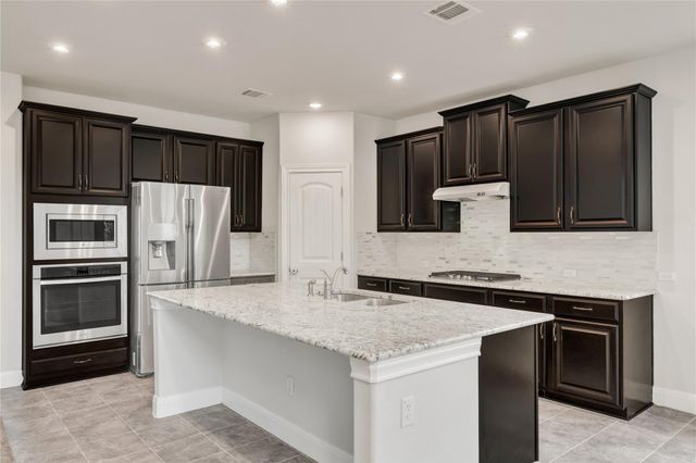 5300 Cipriano DR, Austin, TX 78738