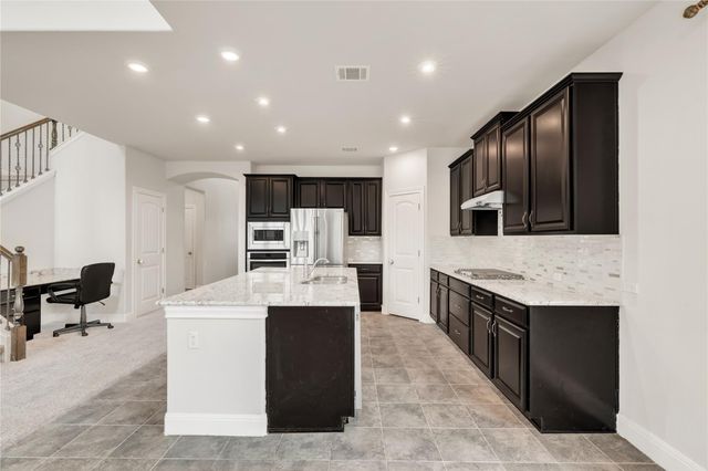 5300 Cipriano DR, Austin, TX 78738