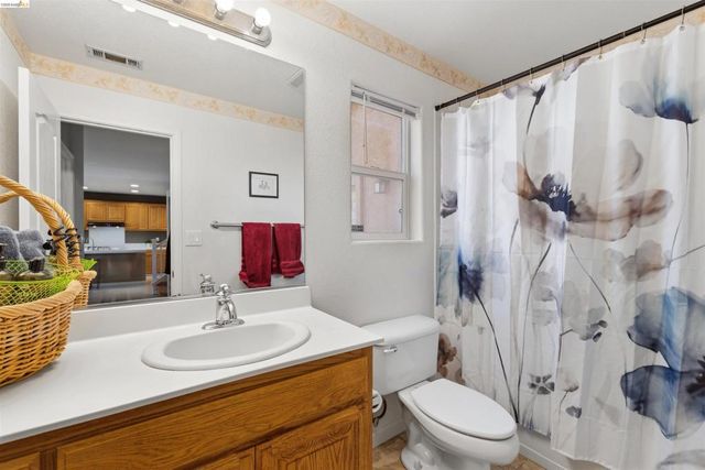 1842 Sanger Peak Way, Antioch, CA 94531